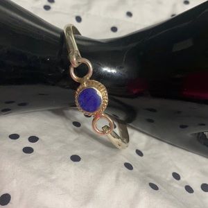 Vintage Sterling Silver bracelet with blue stone. Preowned